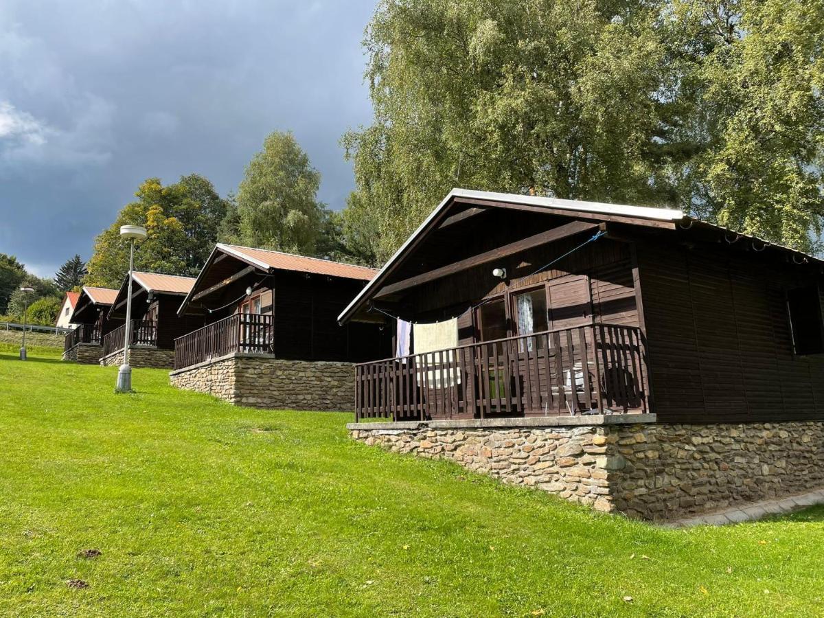 Lhota nad Rohanovem Hotel Rohanov מראה חיצוני תמונה