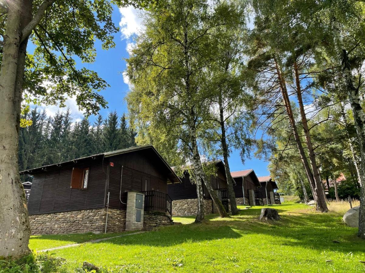 Lhota nad Rohanovem Hotel Rohanov מראה חיצוני תמונה